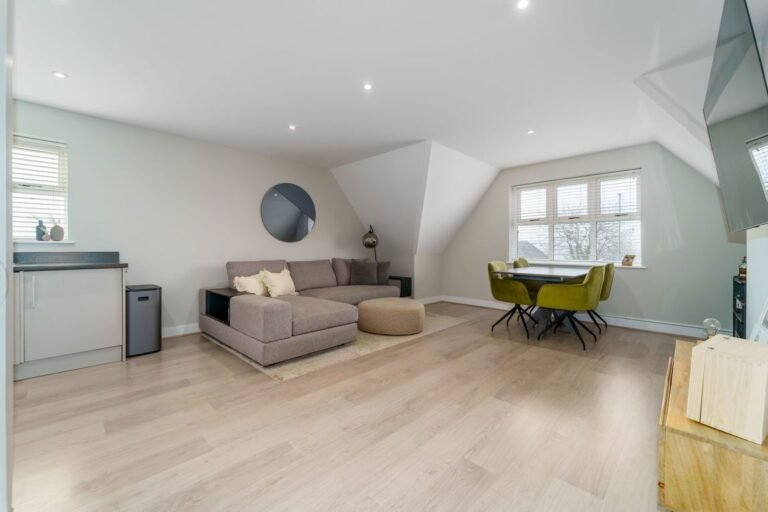 New Haw Road, New Haw, KT15
