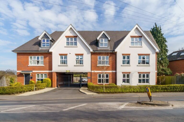 New Haw Road, New Haw, KT15