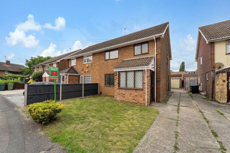 Hannibal Road, Staines-upon-Thames, TW19