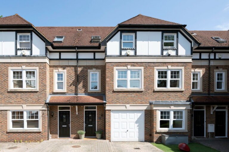 Sterling Place, Weybridge, KT13