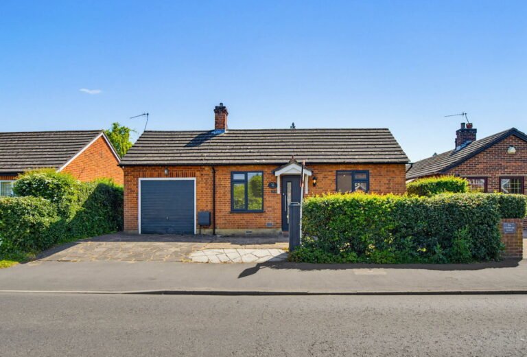 Chobham Road, Ottershaw, KT16