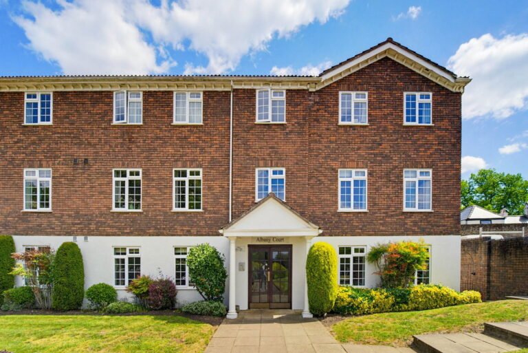 Hillcrest, Weybridge, KT13